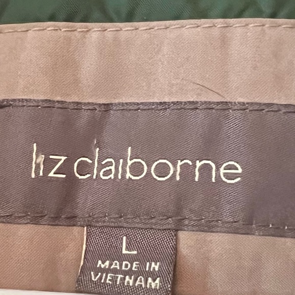 Liz Claiborne Jacket with Detachable Hood - Picture 3 of 6